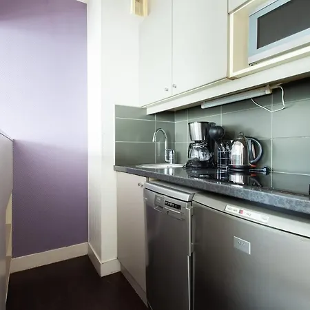 Bright Apt With Balcony At Buttes Chaumont * Paris